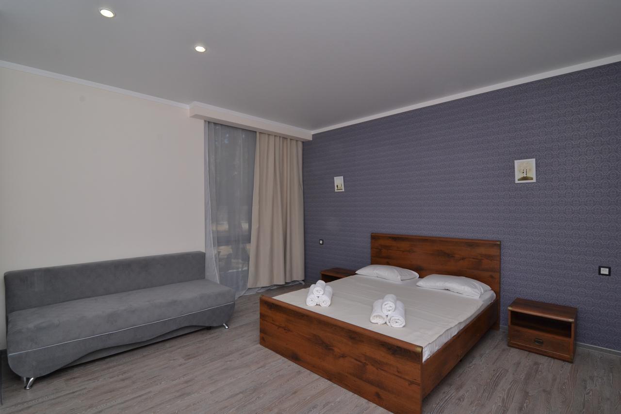 Hotel Apra Pizunda Ngoại thất bức ảnh
