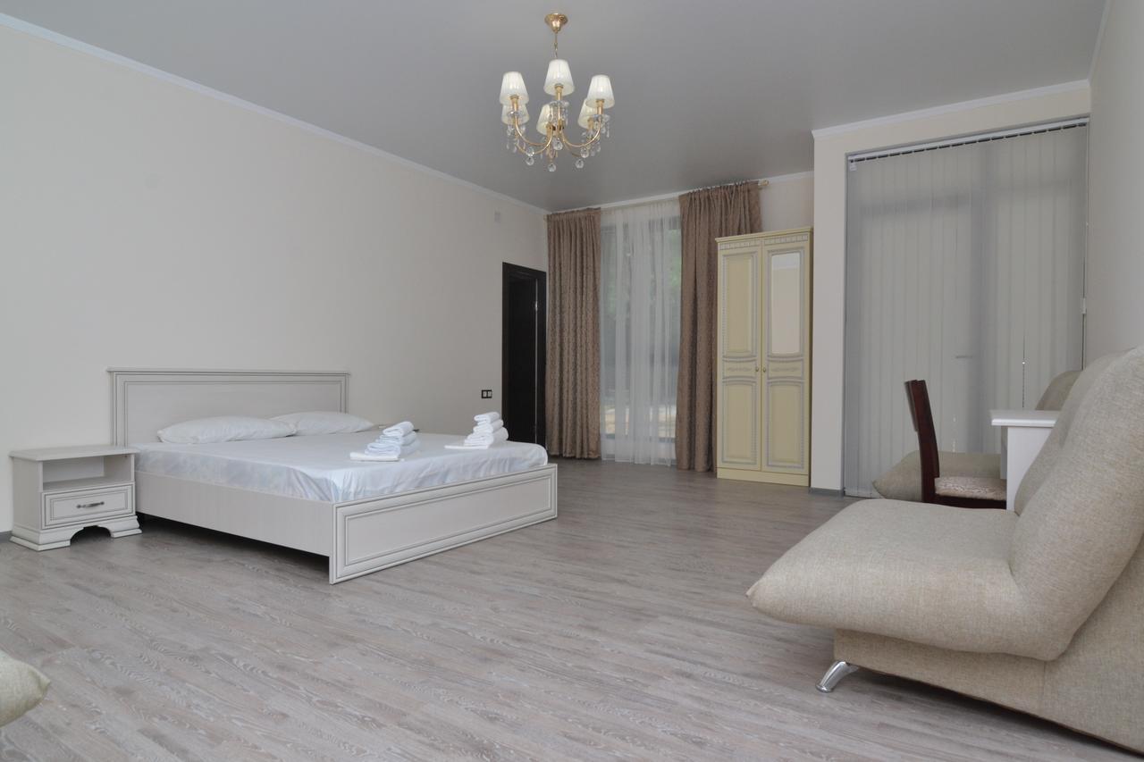 Hotel Apra Pizunda Ngoại thất bức ảnh